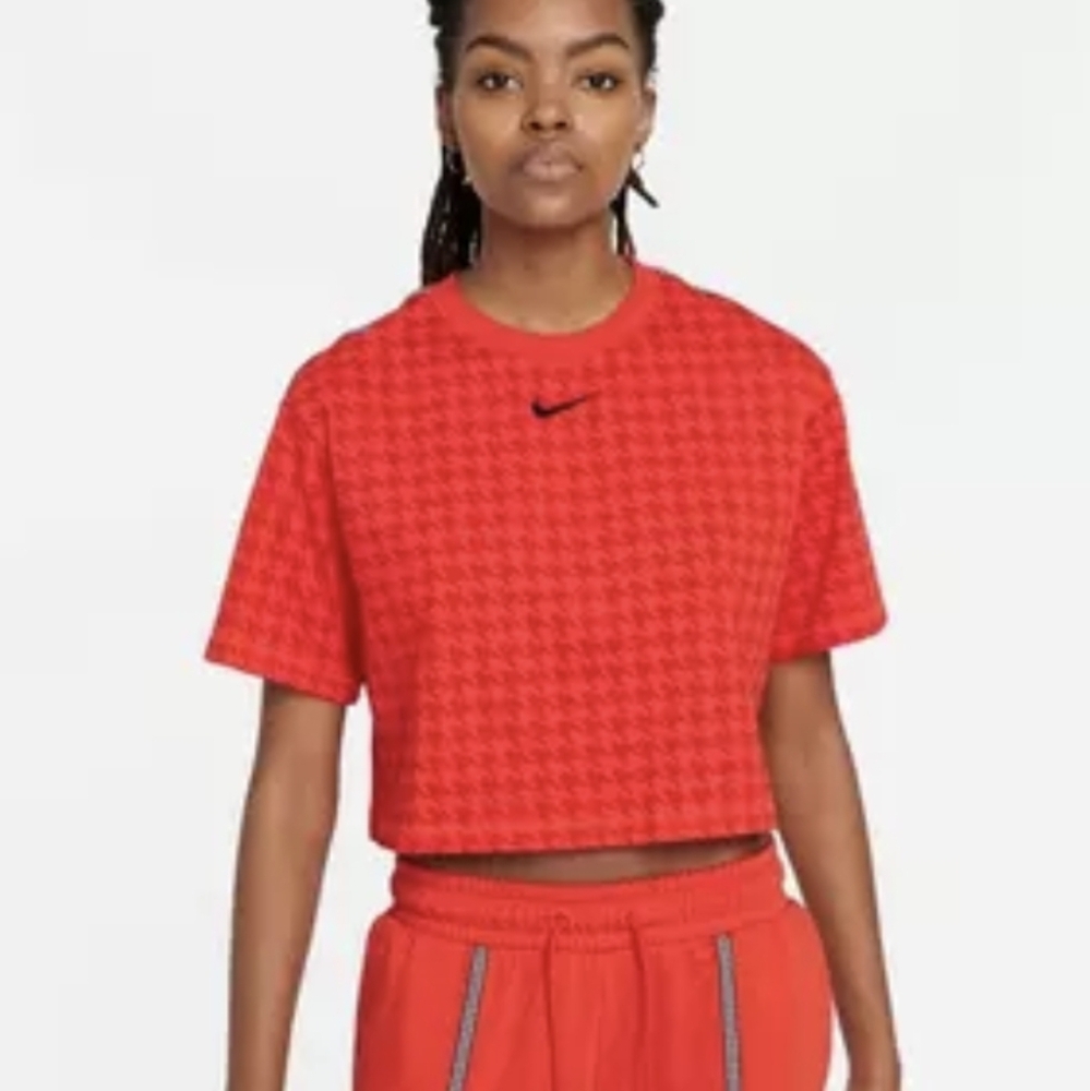 Nike Top